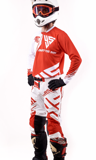 DIRT RIDER - 3